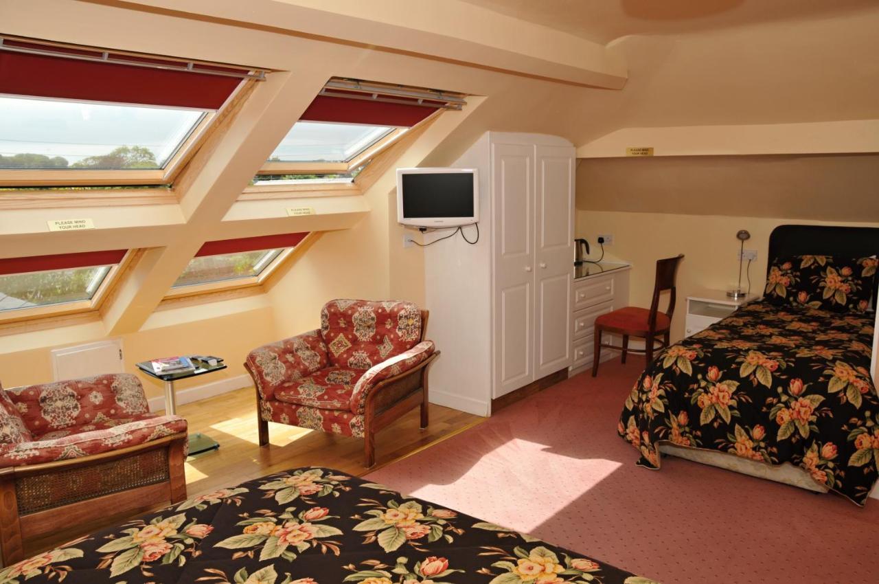 ترامور Cloneen House Bed & Breakfast الغرفة الصورة