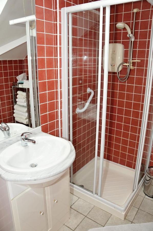 ترامور Cloneen House Bed & Breakfast الغرفة الصورة