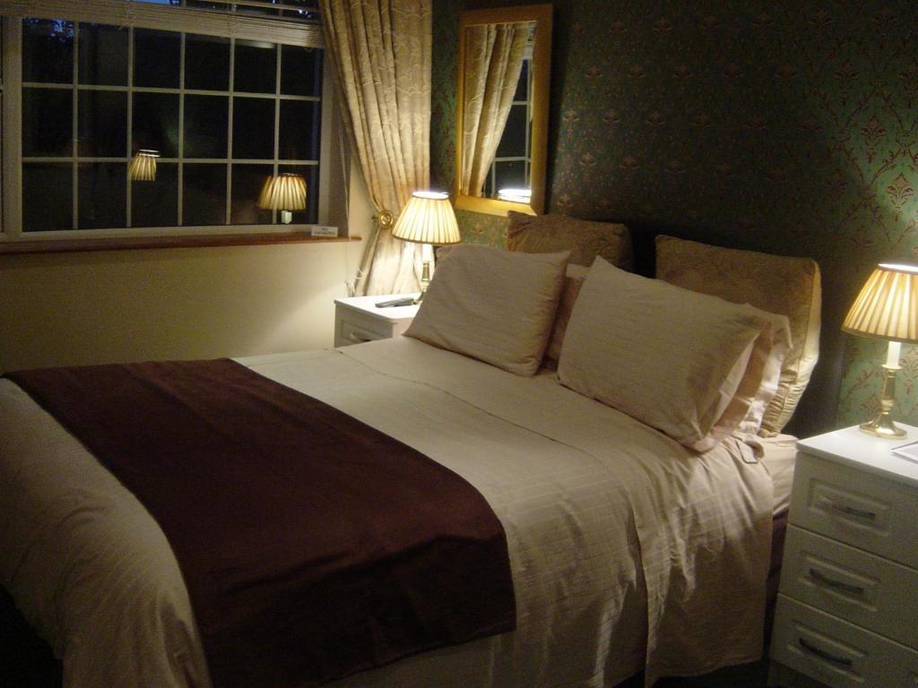 ترامور Cloneen House Bed & Breakfast الغرفة الصورة